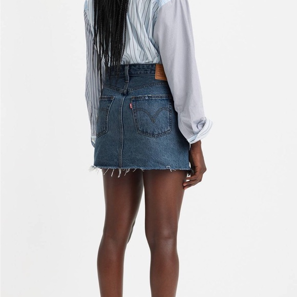 Levi’s Recrafted Icon Skirt - Size 27 - Picture 4 of 6
